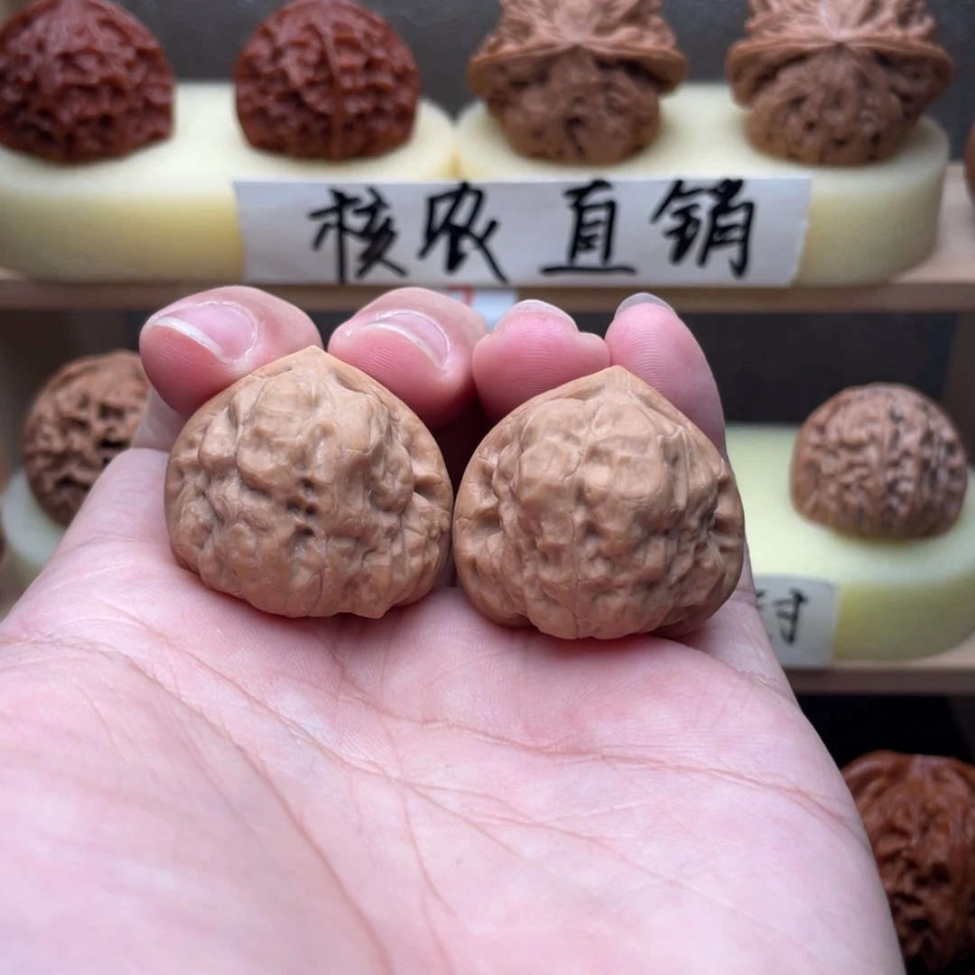 文玩核桃吊坠古蝉32➕交友价