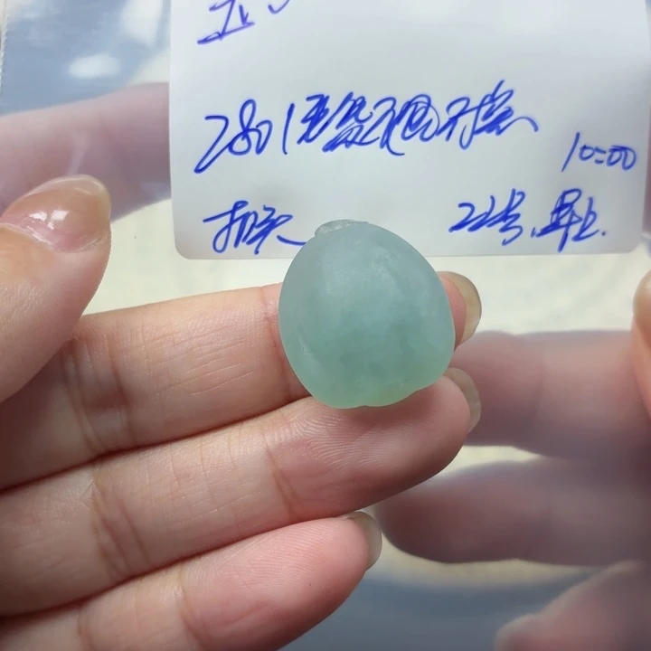 玉***定制翡翠未镶嵌毛货待编款式不退不换