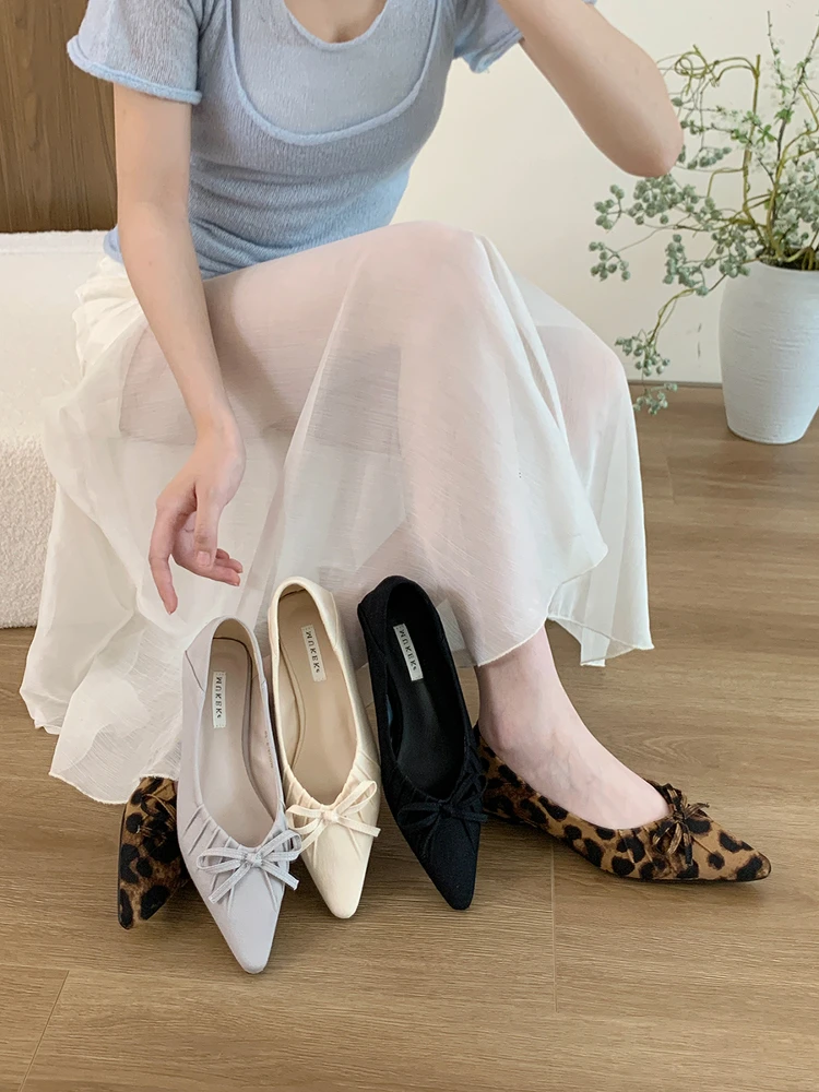 法式新款平底气质通勤单鞋尖头2025年秋冬鞋子明星同款百搭鞋子