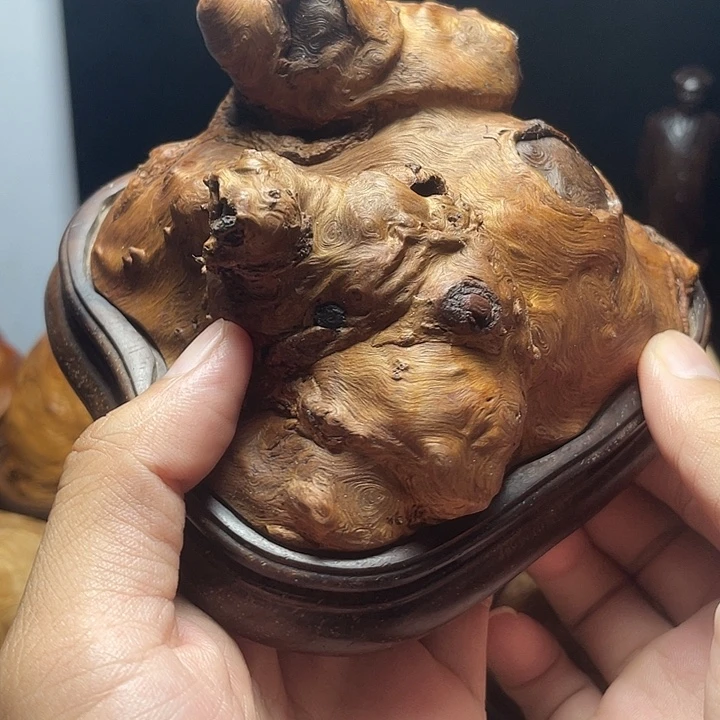 大叶紫檀（黑酸枝木类）