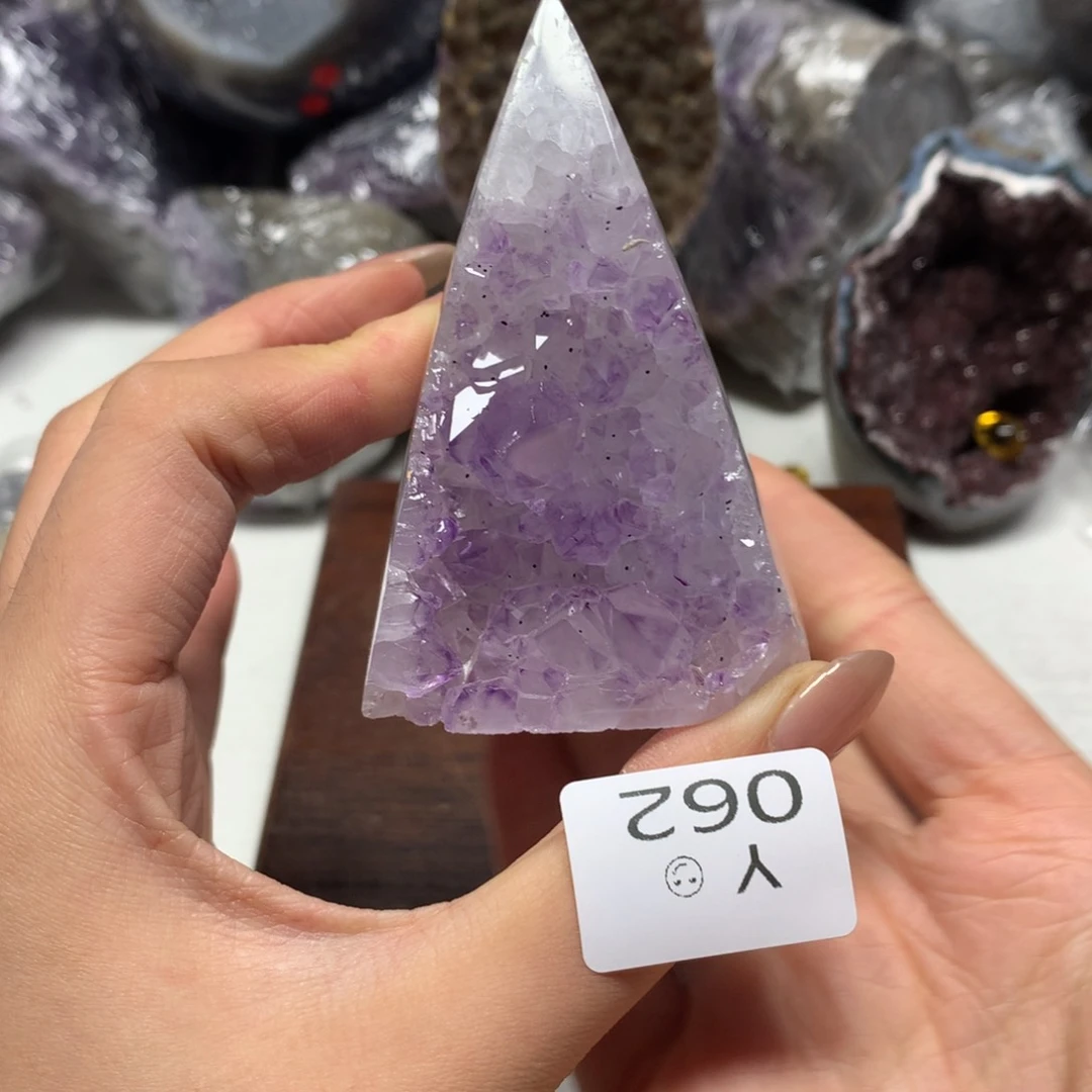 水晶摆件未镶嵌水晶