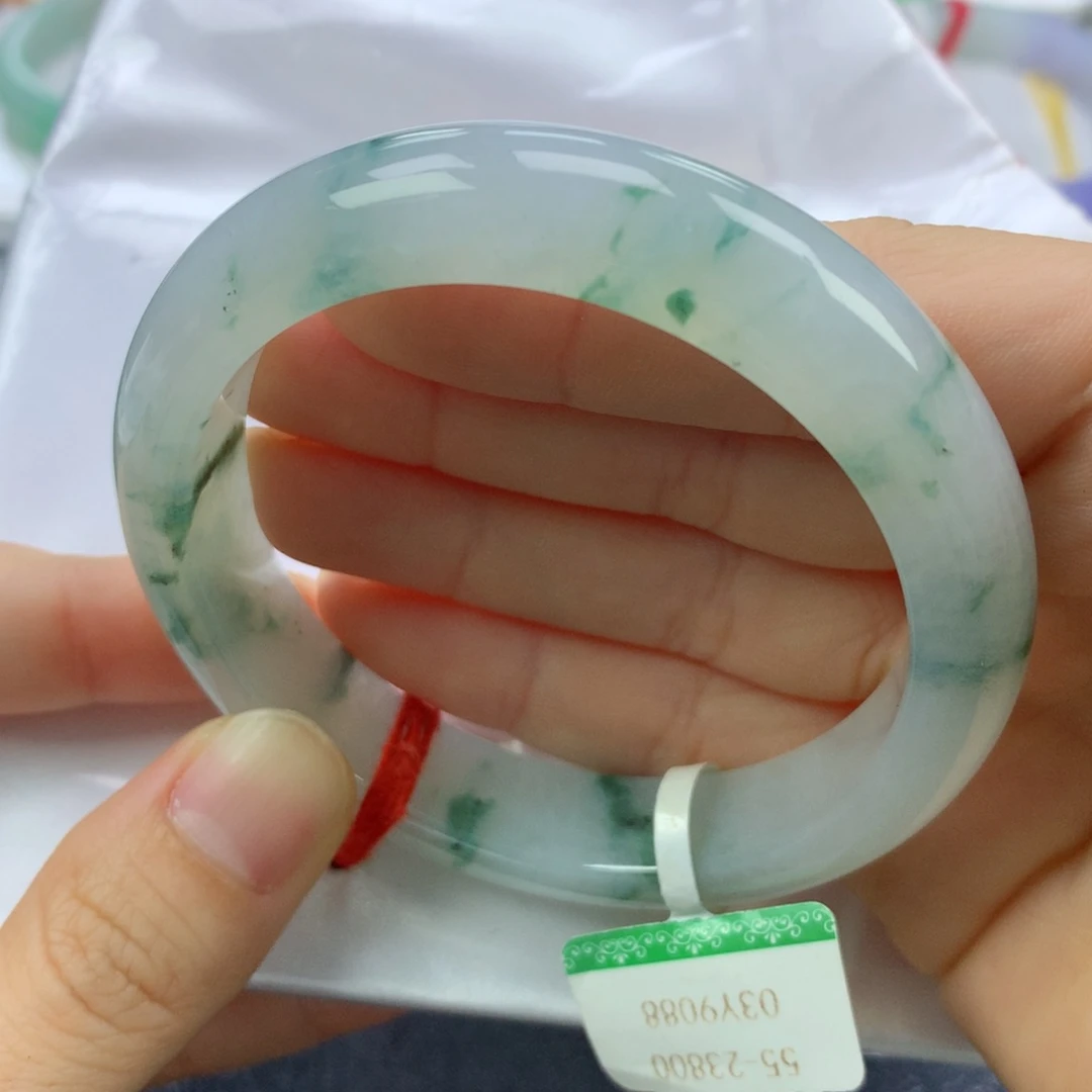 翡翠手镯未镶嵌缅甸天然翡翠A货55.8正