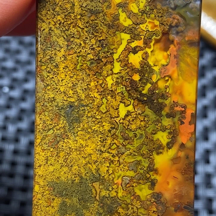 玛瑙/玉髓颈饰未镶嵌缘**此
