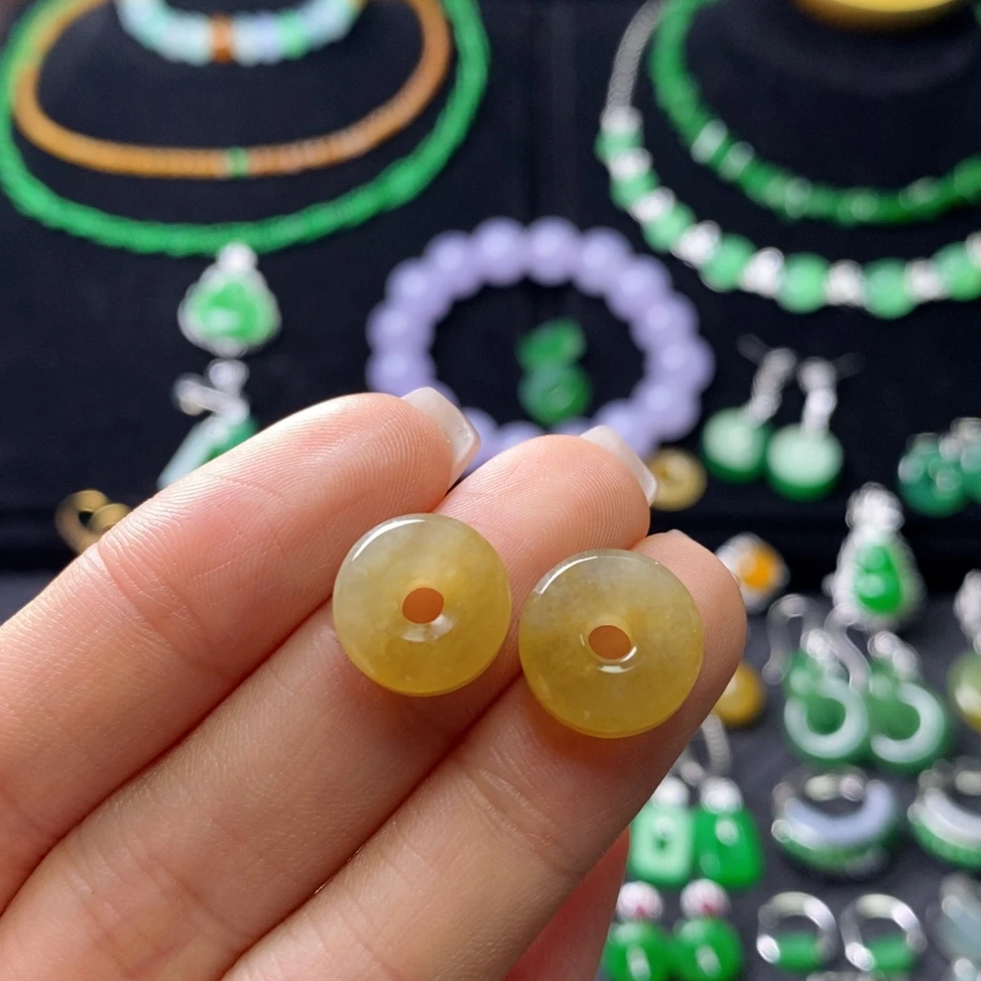 翡翠未镶嵌耳饰黄翡路路通