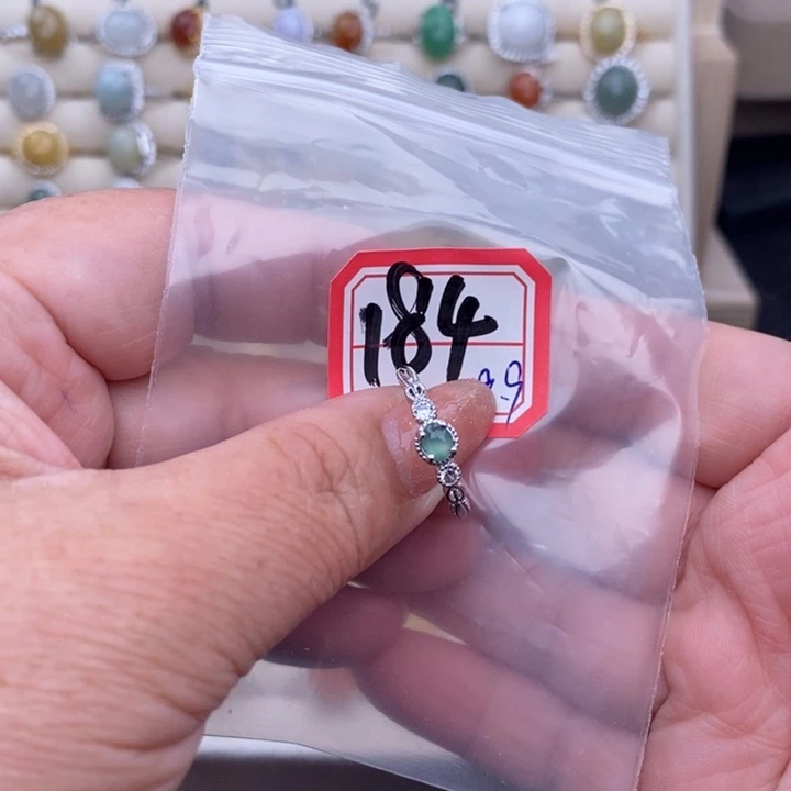 未镶嵌戒指翡翠缅甸