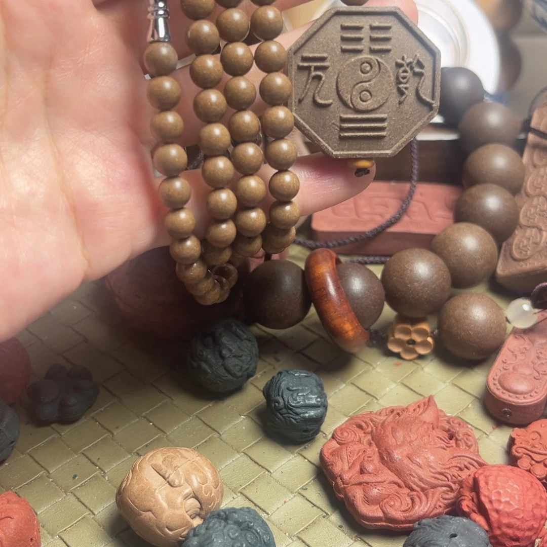 泥塑苍术避疫0.6的四圈脖挂➕人参牌牌