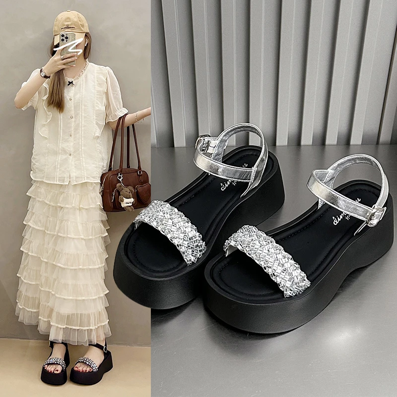 厚底水钻一字带凉鞋夏季新款法式高级感时尚休闲配裙子凉鞋751