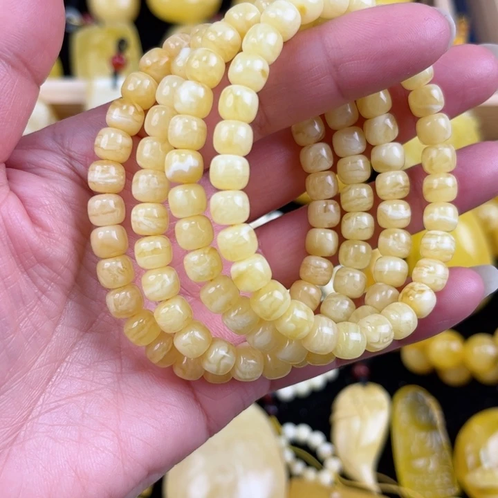 琥珀珠宝奇石未镶嵌琥珀蜜 多样性发其一