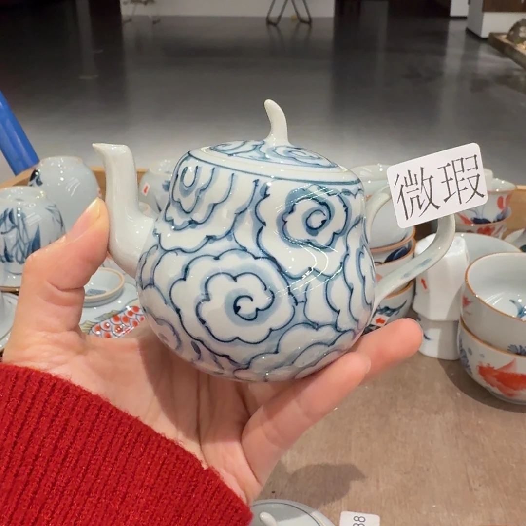 釉下手绘茶具微瑕