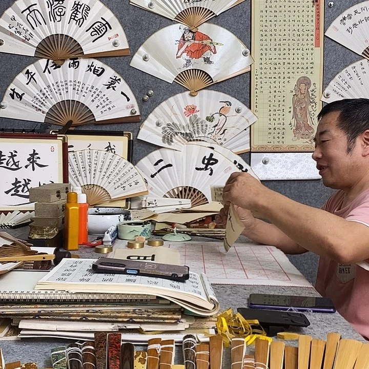 六***如书法王老师书写梅妃龙鳞