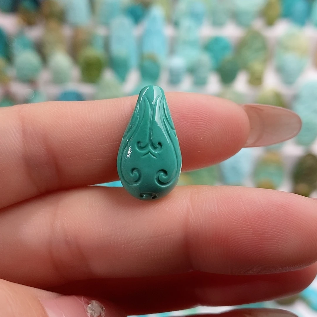 绿松石绿松石未镶嵌