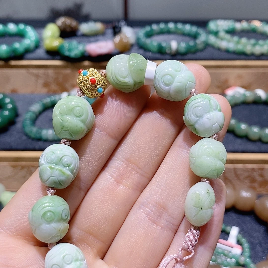 独山玉未镶嵌手串