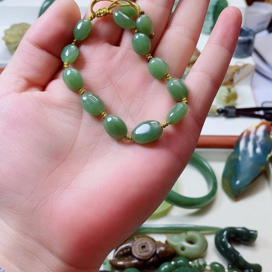 岫岩河磨玉（透闪石质玉）未镶嵌手链