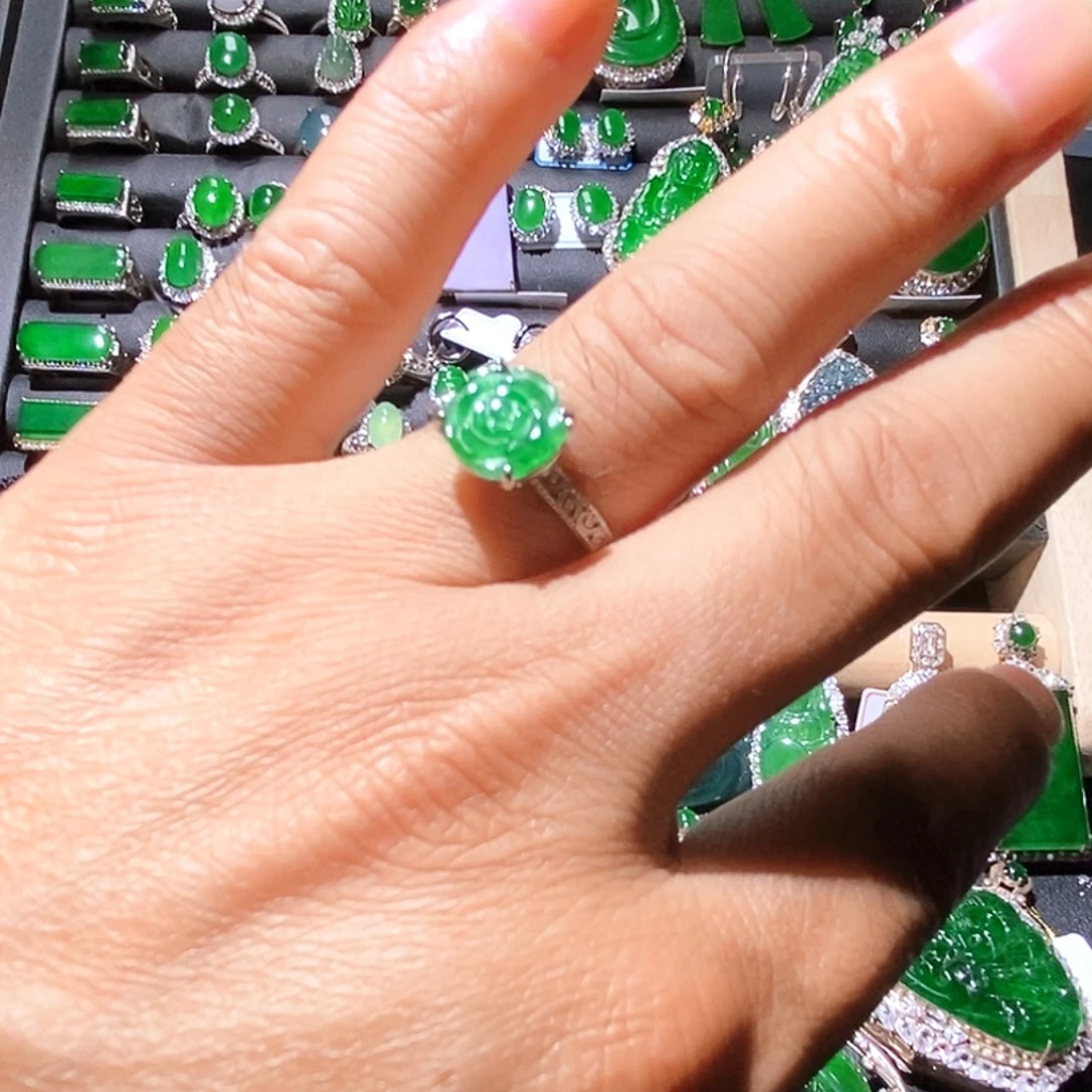 翡翠未镶嵌戒指A货翡翠9