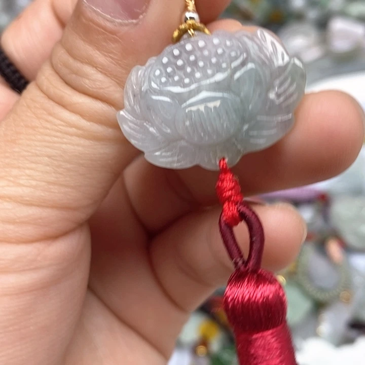 翡翠未镶嵌颈饰新店开业优惠多多