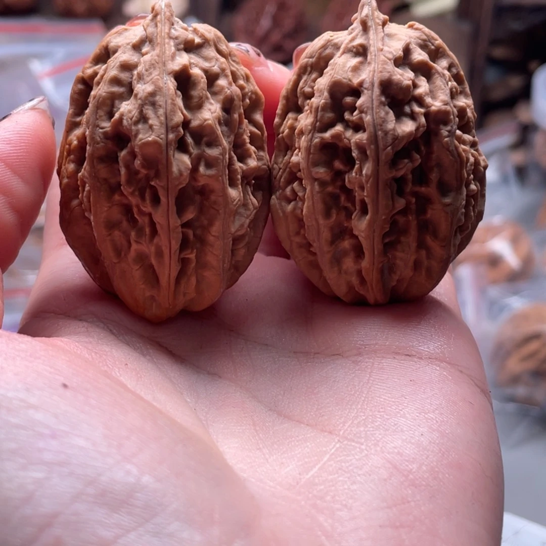 文玩核桃把件楸刀鱼135