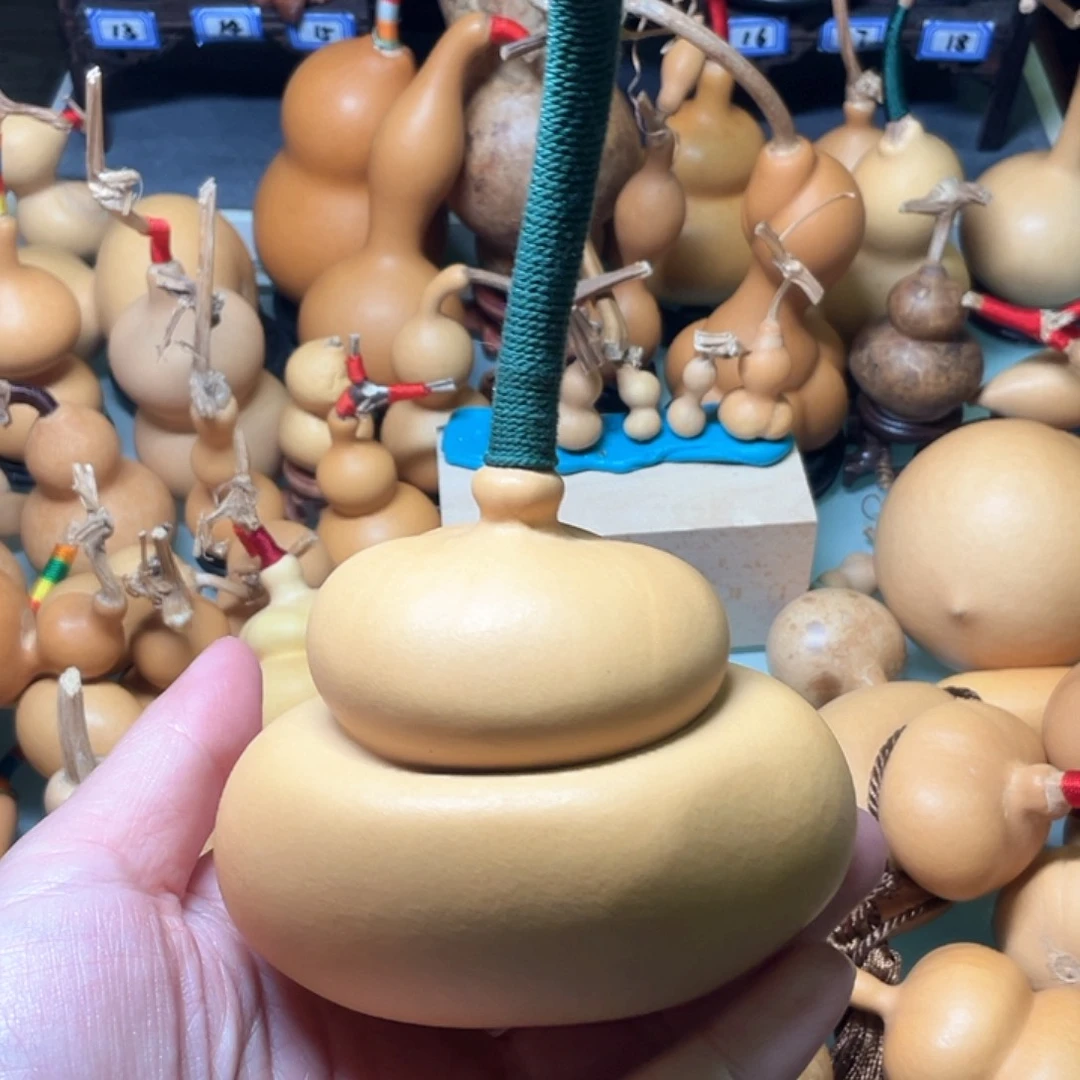 不****字厚皮响籽中号钱袋