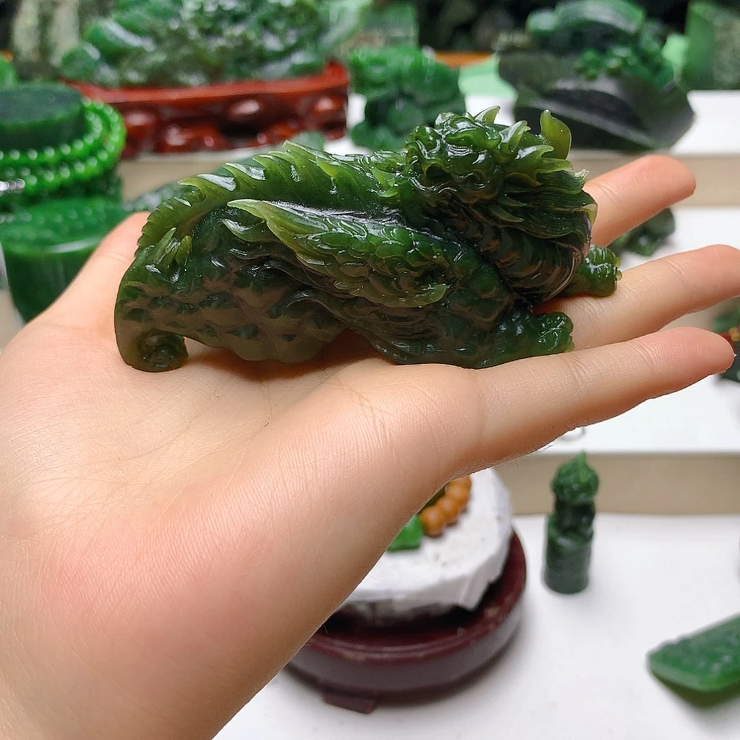 未镶嵌和田玉摆件