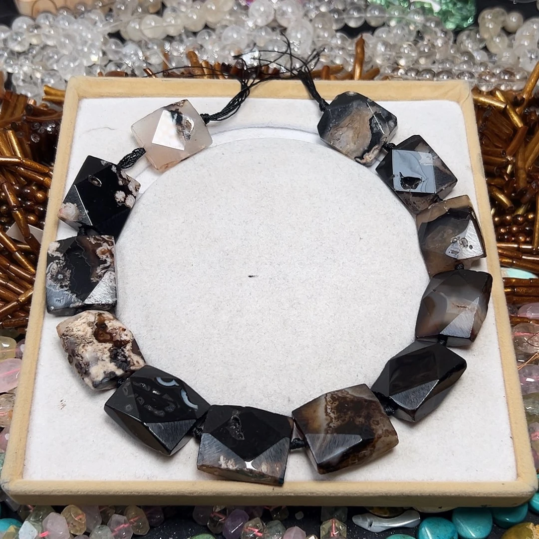 玛瑙/玉髓合金珠宝半成品B76黑樱花玛瑙牌30*15*13.6mm