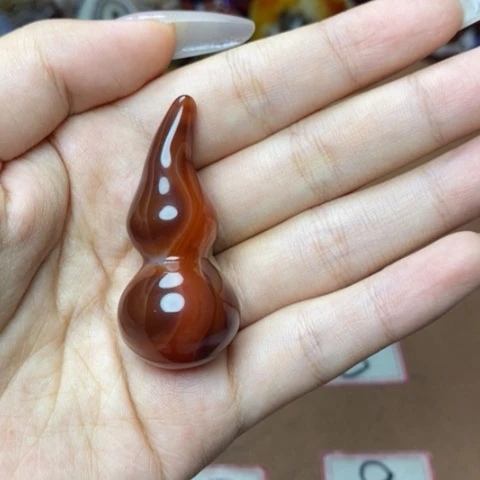 未镶嵌玛瑙/玉髓珠宝奇石一**变