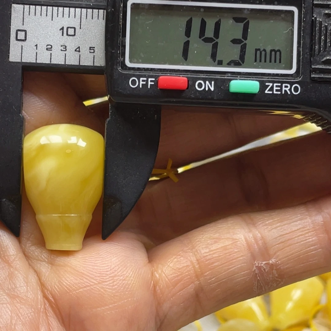 【闪购商品】裸石蜜蜡未镶嵌行*走22