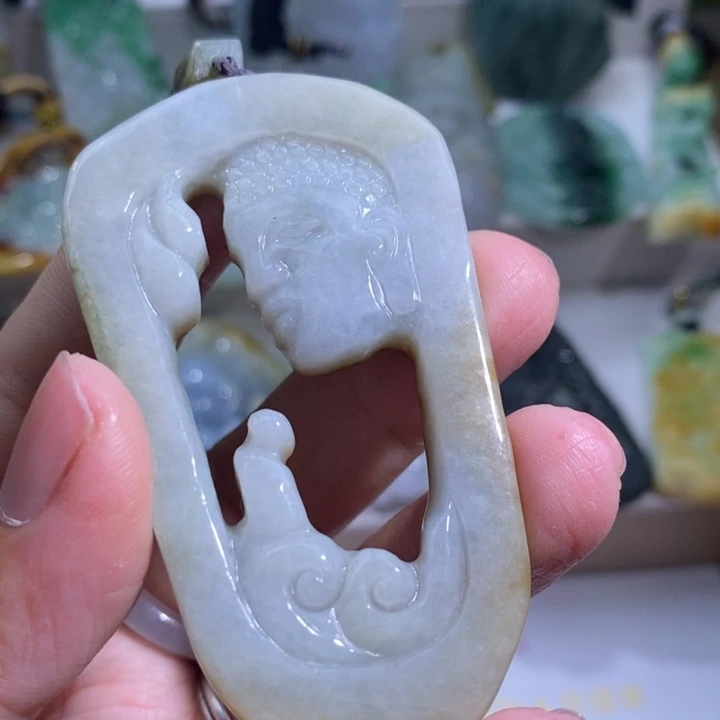 【闪购商品】颈饰未镶嵌翡翠佛