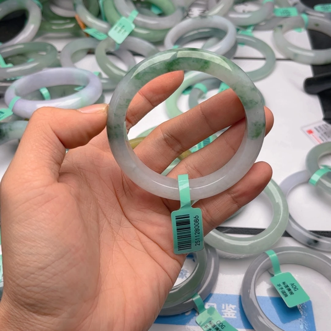 未镶嵌手镯翡翠5657. 169