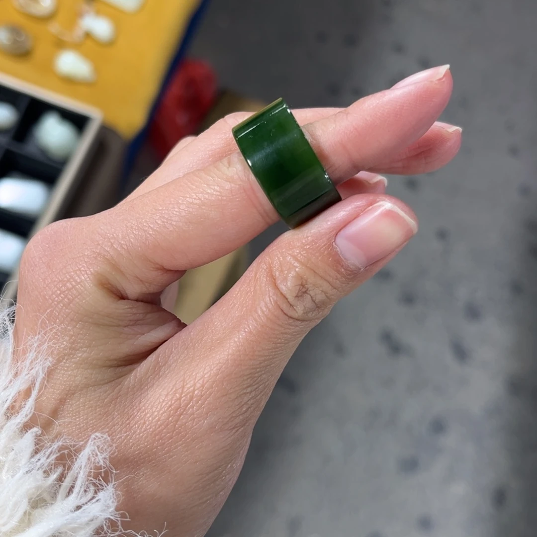 和田玉（碧玉）未镶嵌戒指