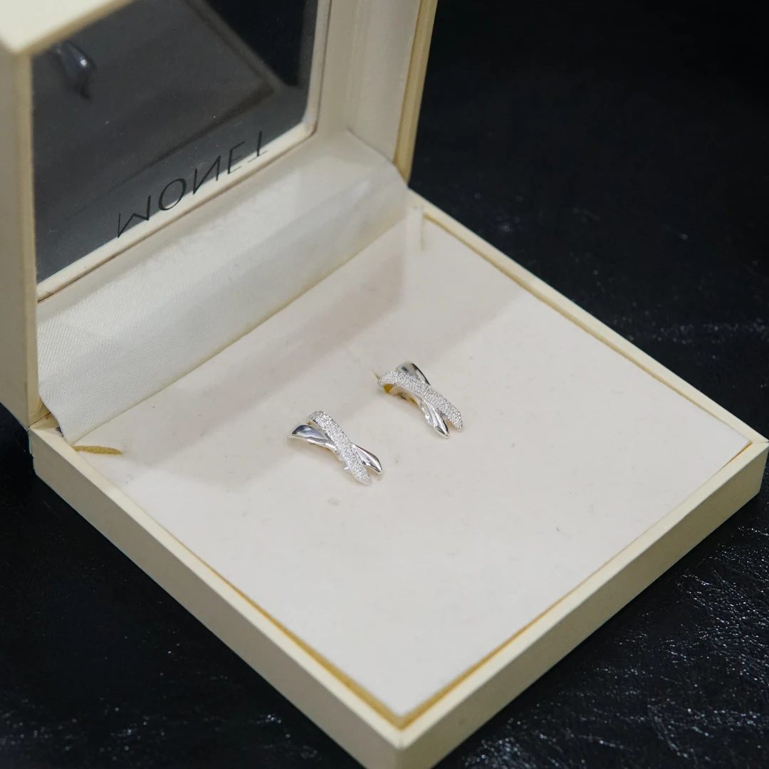 95新  莫奈/银色X耳夹/PJ12013129/3129