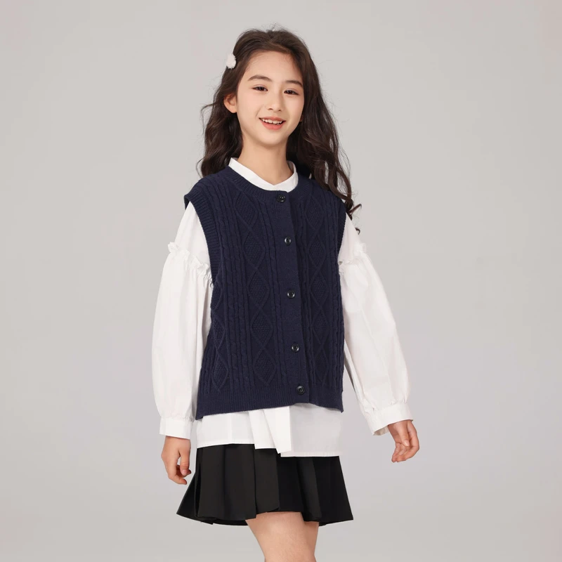 1721女童马甲2025春季新款儿童洋气坎肩女大童春秋款针织背心上衣