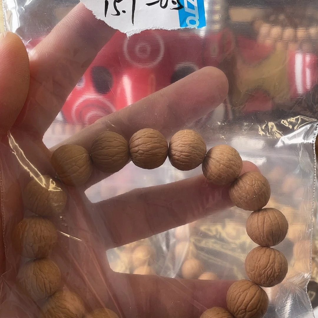 猴头核桃吊坠凤羽15.7误差0.5