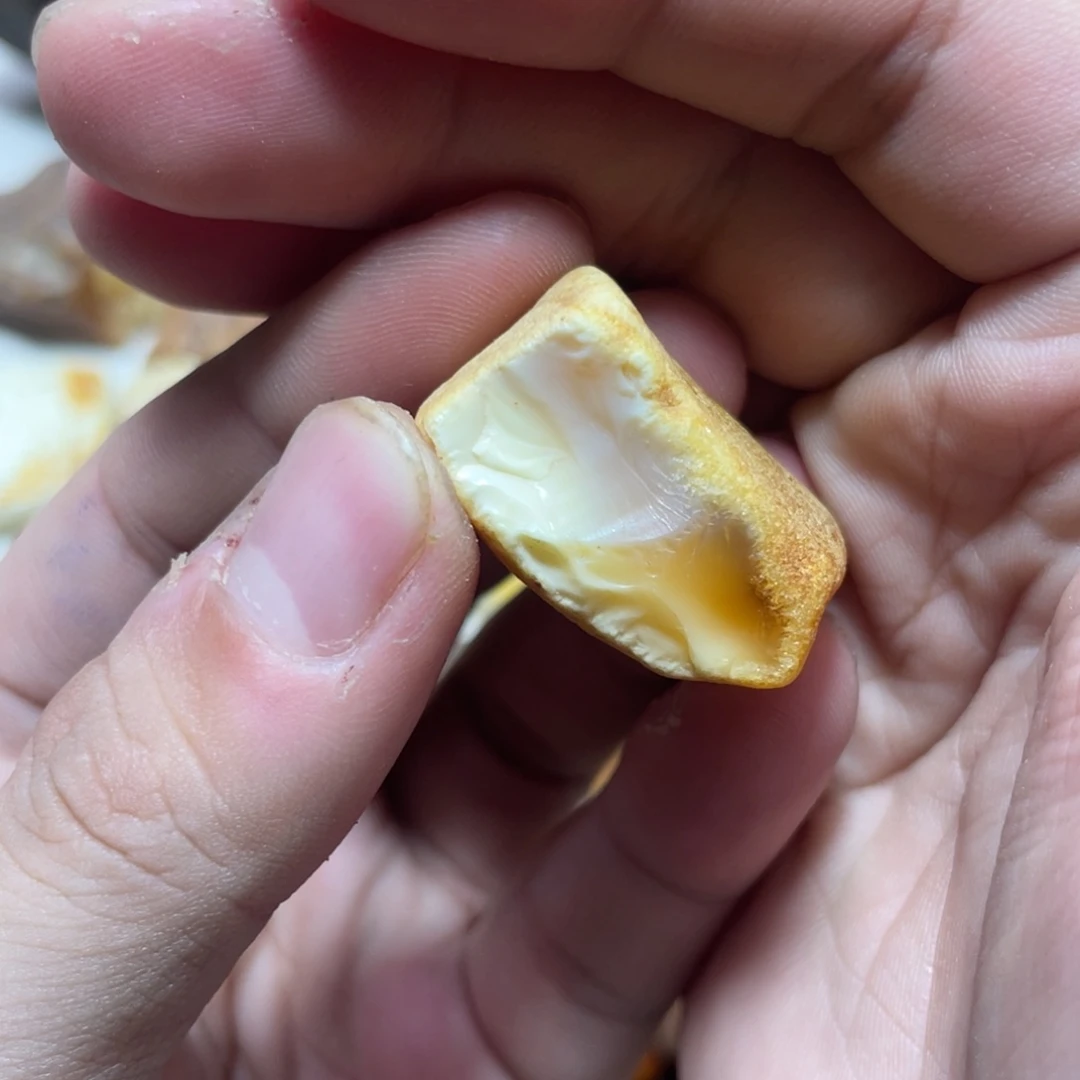 定制琥珀天然原矿