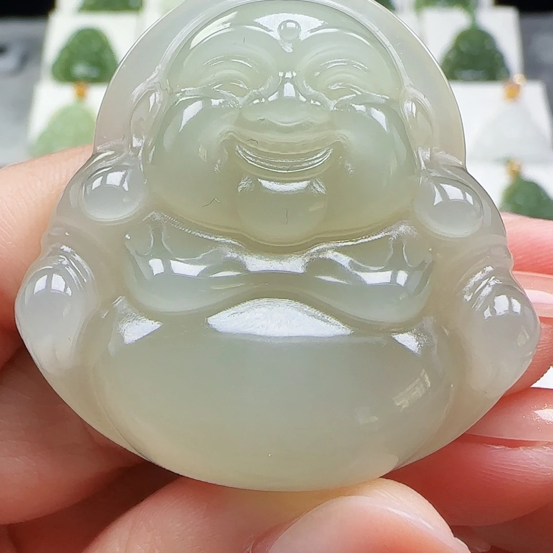 和田玉未镶嵌吊坠(赠链)