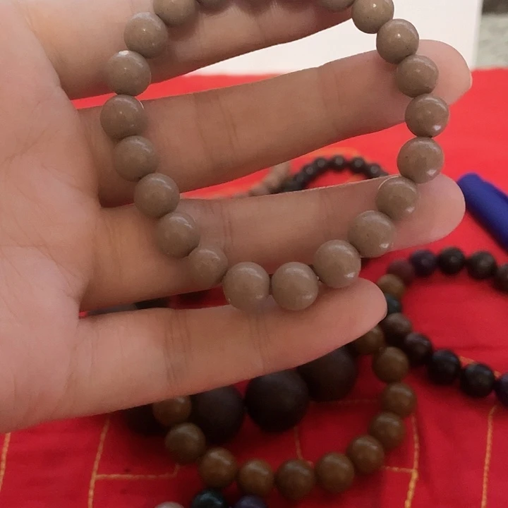 泥塑合香珠白龙涎0.8单圈