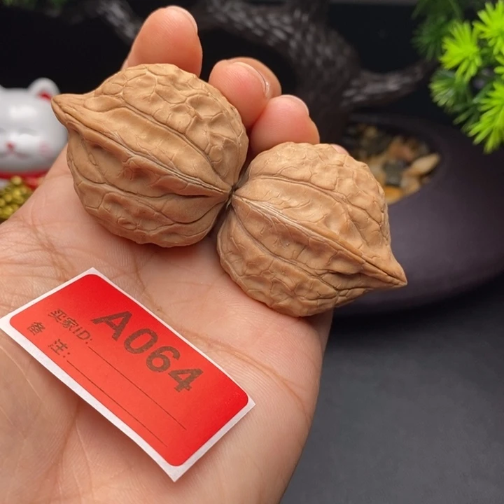 文玩核桃吊坠核桃