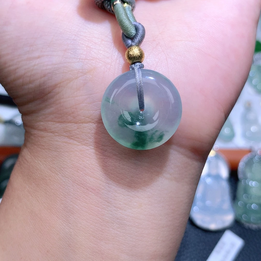 颈饰未镶嵌翡翠扣子