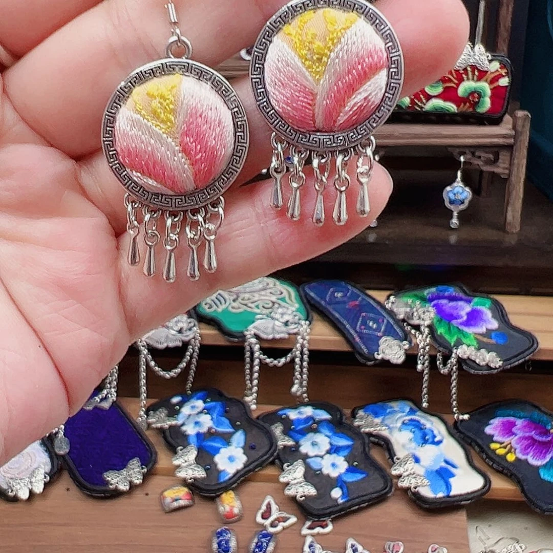 织绣手工刺绣工艺品