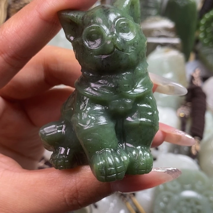 和田玉未镶嵌颈饰香**泥