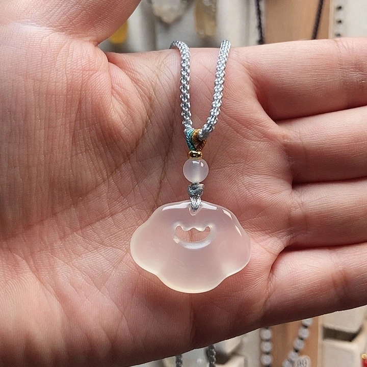 未镶嵌颈饰玛瑙/玉髓