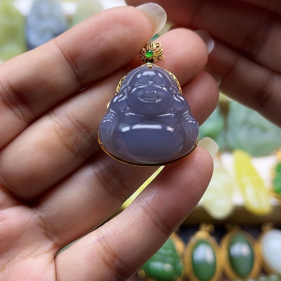 和田玉18K金镶嵌颈饰