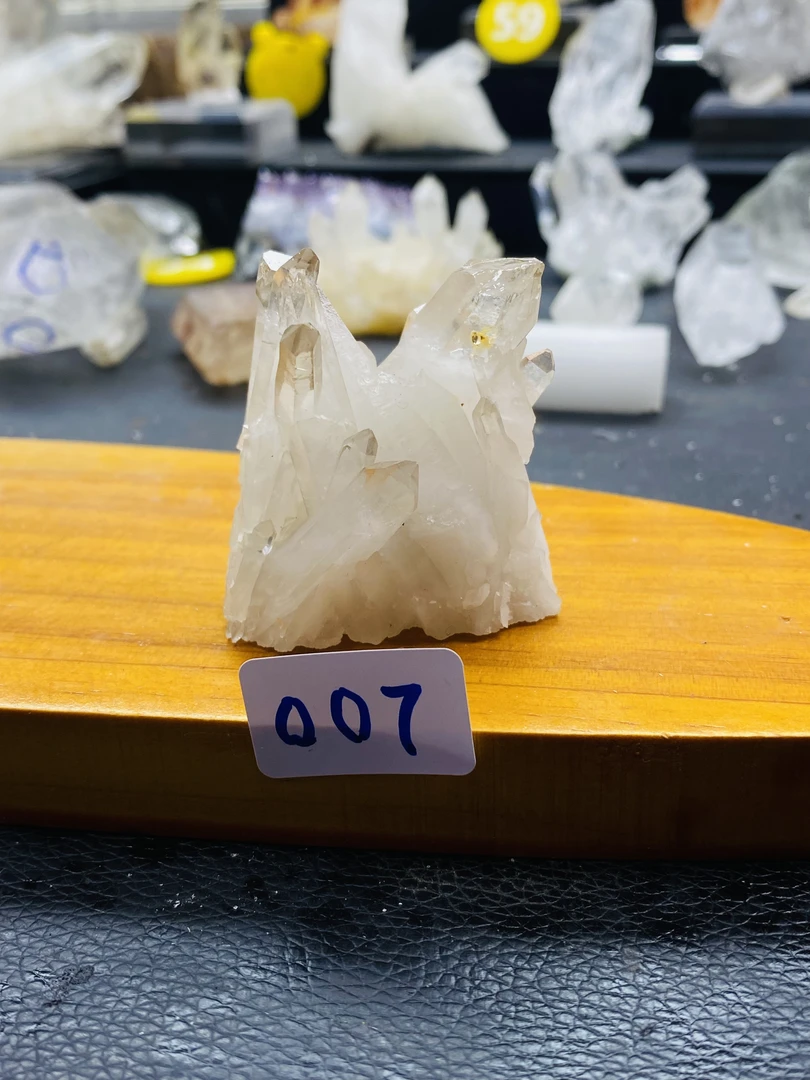 白水晶簇创意摆件 办公 居家 桌面造景奇趣 鱼缸碎石 高透明水晶