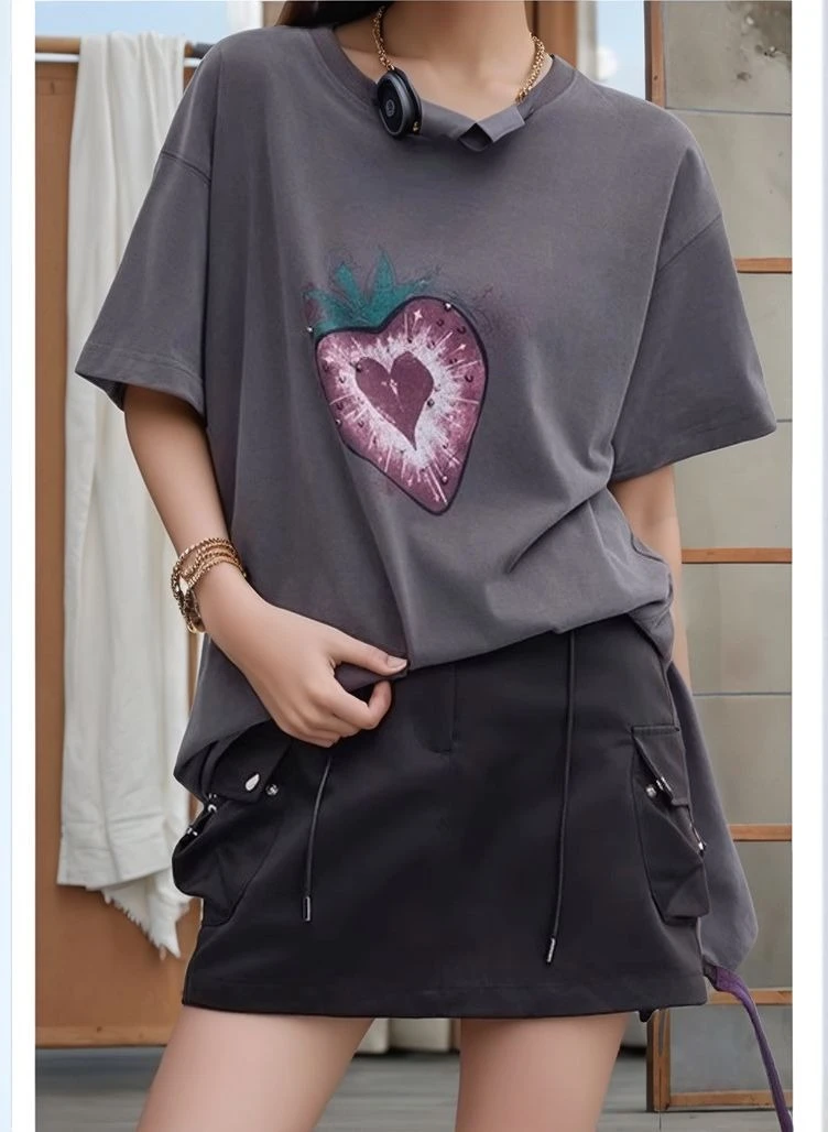 摇滚草莓圆领T恤 宽松型小众潮流草莓ol印花百搭T恤圆领半袖短袖