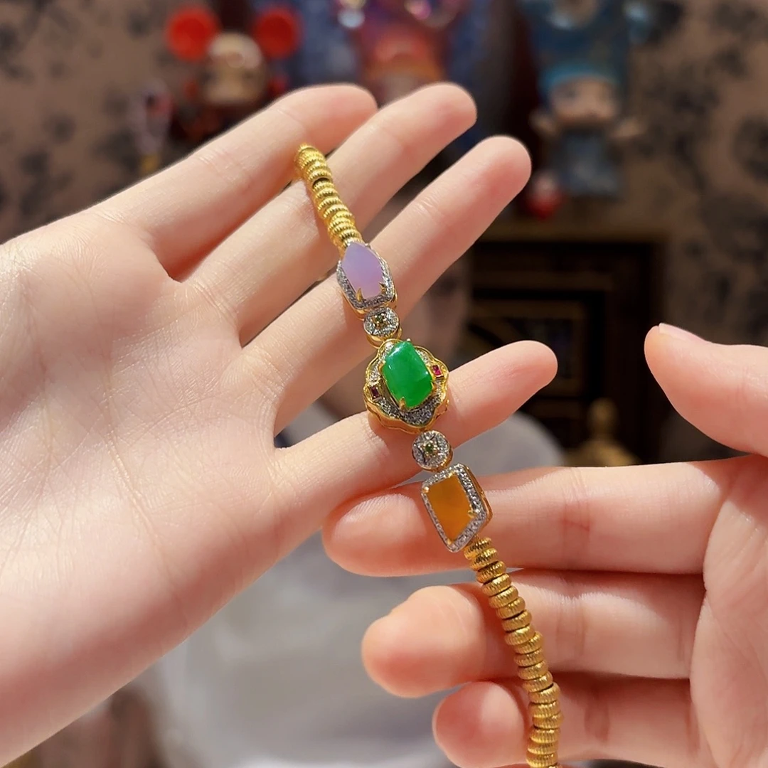 18K金镶嵌手链翡翠