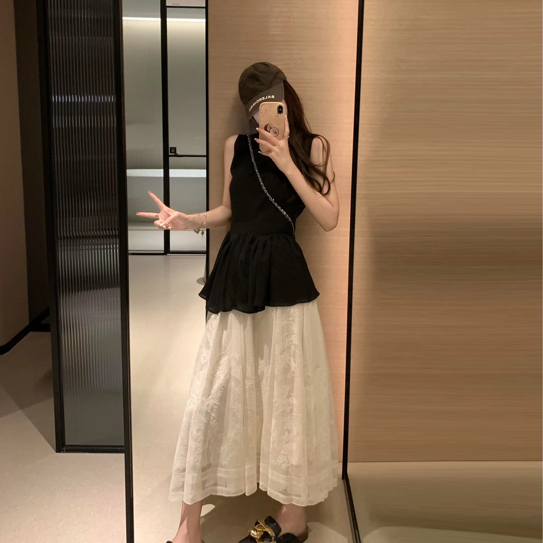 夏日法式高级感垂坠无袖上衣搭配立体花蕾丝半身裙套装显瘦气质