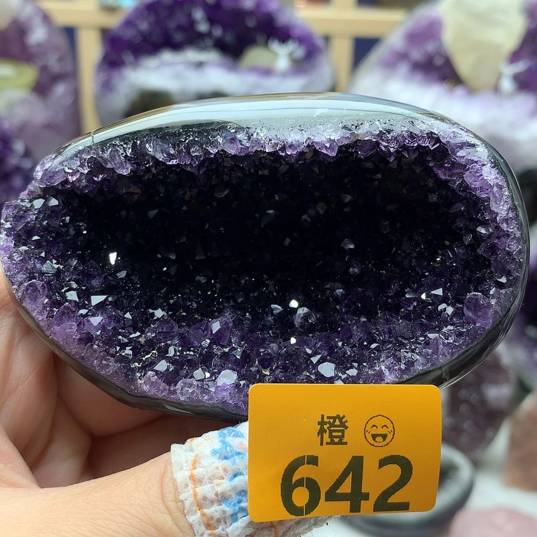 未镶嵌大型摆件（非配饰）水晶