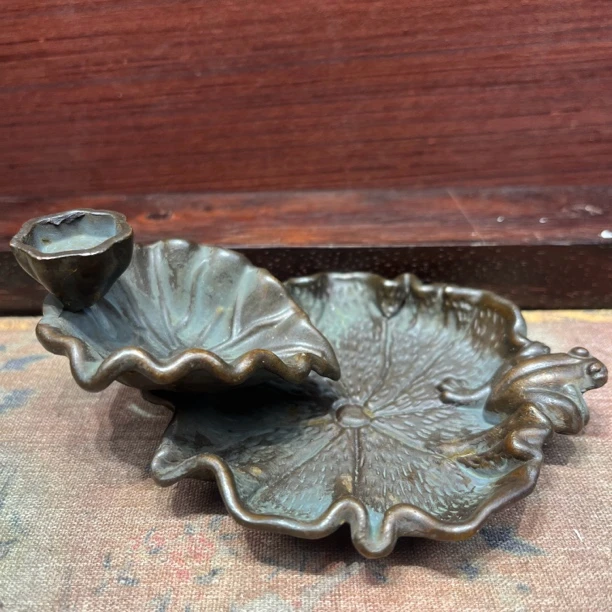 【闪购链接】铜荷花线香插