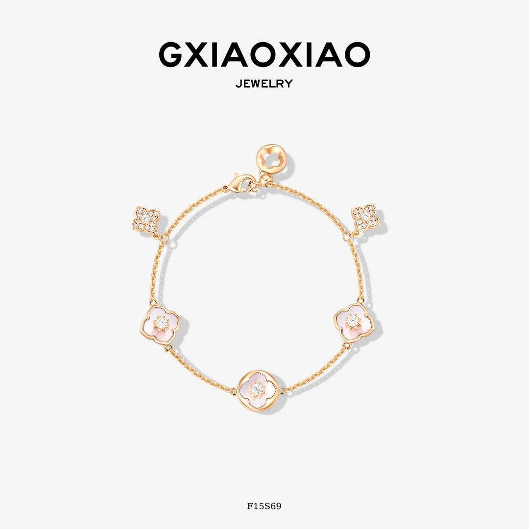 G XIAOXIAO 法式轻奢气质百搭四叶花瓣新年礼物手链 F15S69
