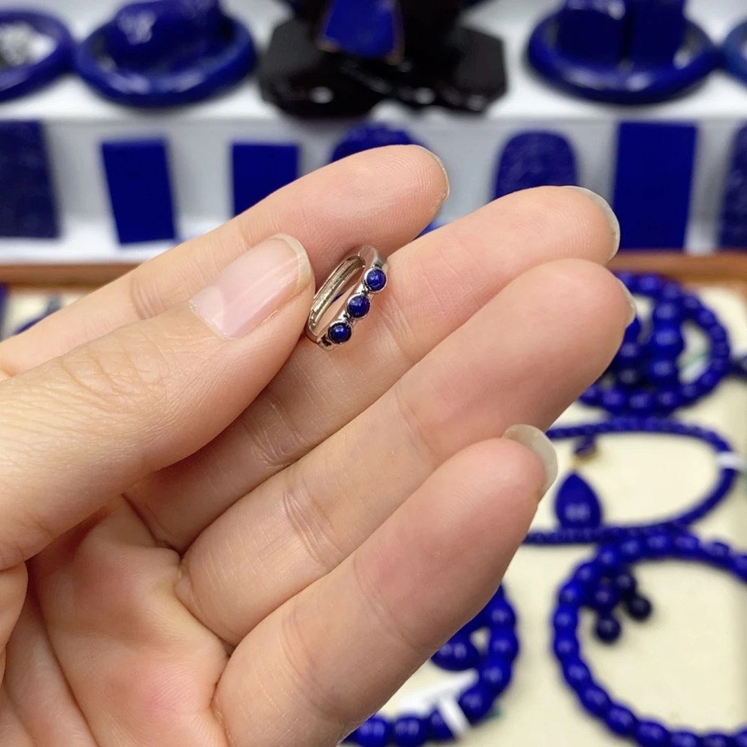 青金石颈饰未镶嵌娟