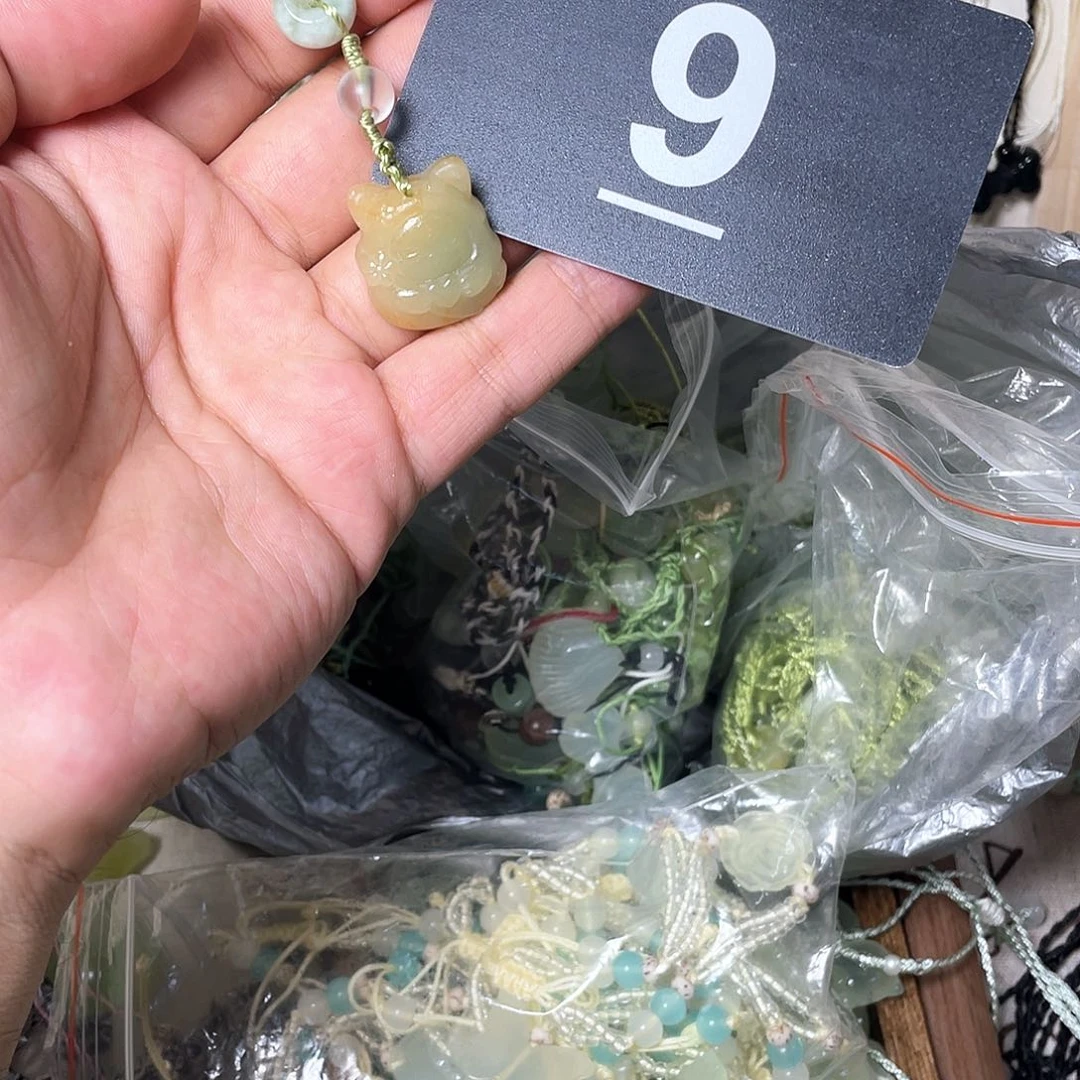 蛇纹石玉合金颈饰