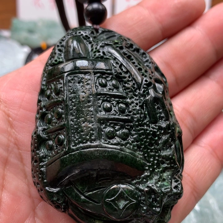 翡翠颈饰未镶嵌保真天然a货翡翠